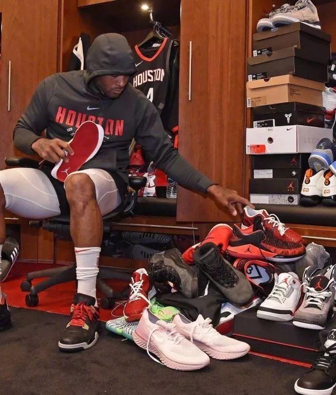 承压拿球 承压拿球