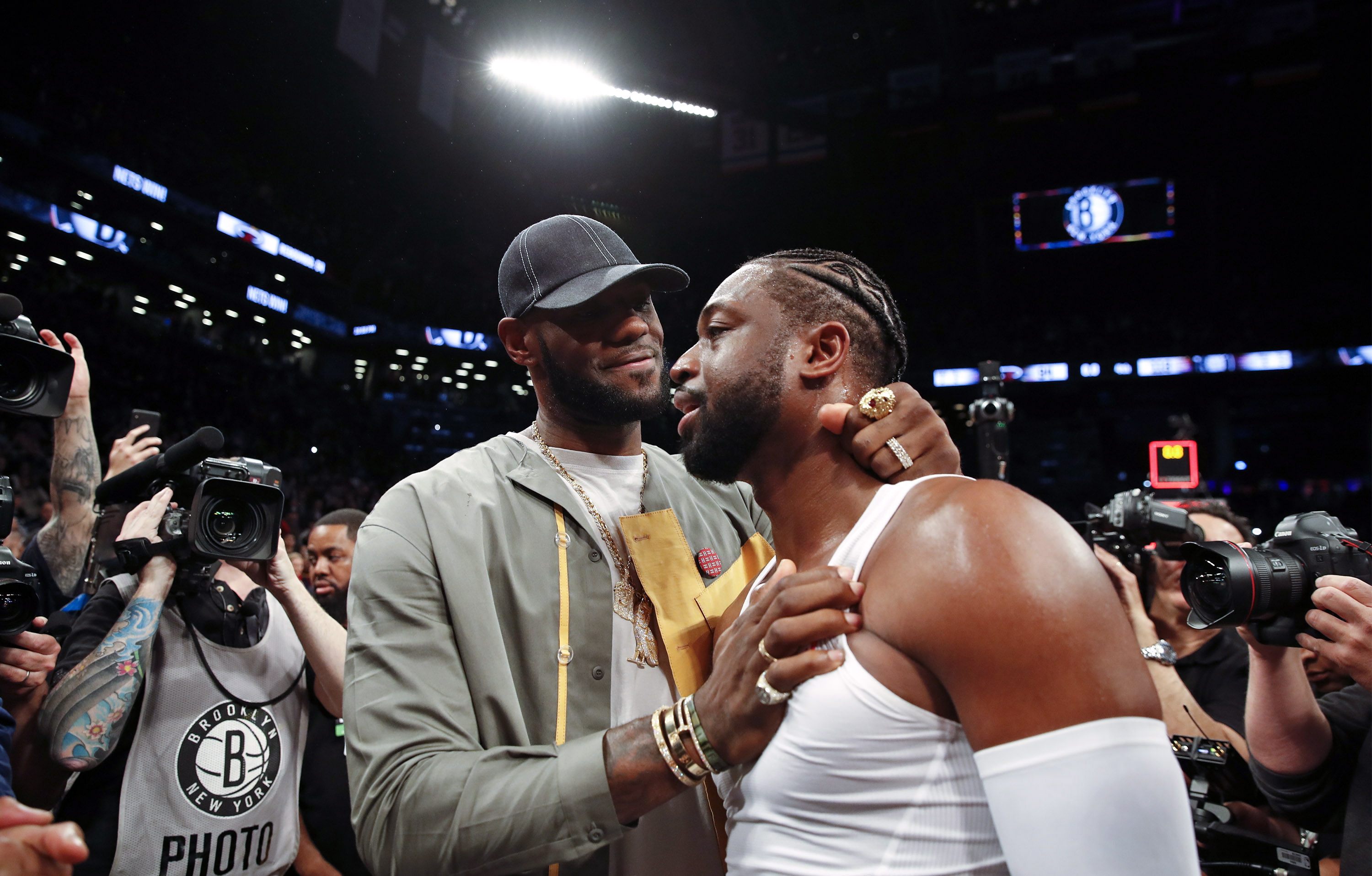 强强对话的 强强对话的